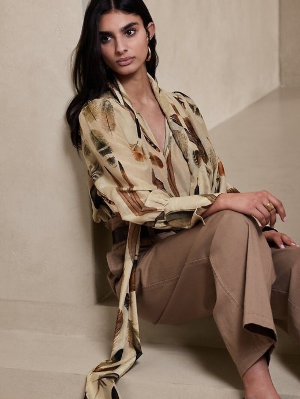 Banana Republic Harper Cotton-Silk Blouse, Size Small, Neutral, Feather Print - Picture 2 of 13